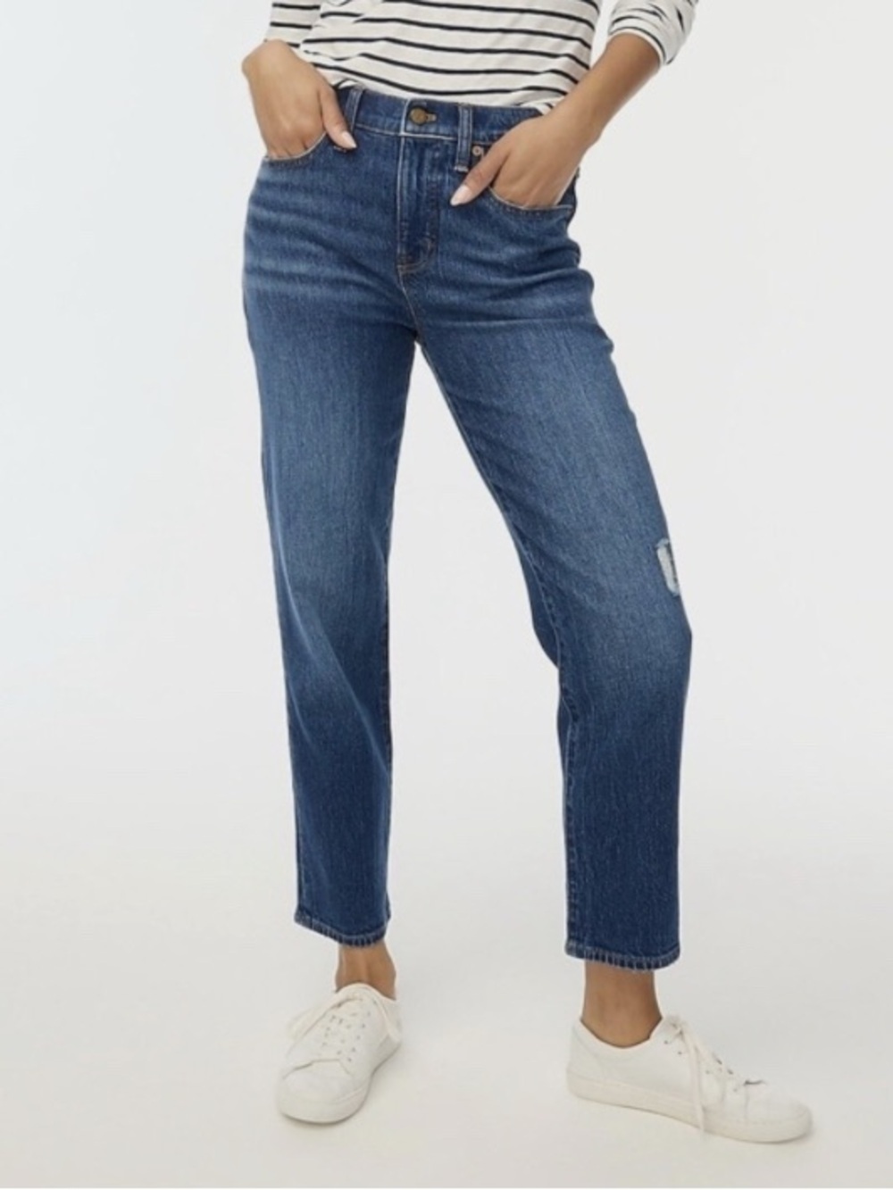 J. Crew Relaxed boyfriend jean in all-day stretch - size 25